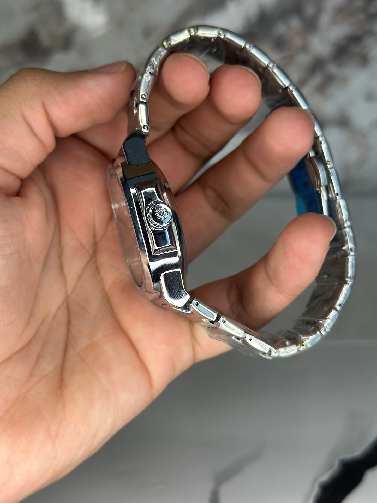 patek philippe automático corazón abierto fondo azul bisel plateado pulsera metálica