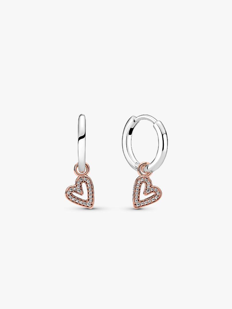 Aretes Pandora de Aro Corazón A Mano Alzada Brillante