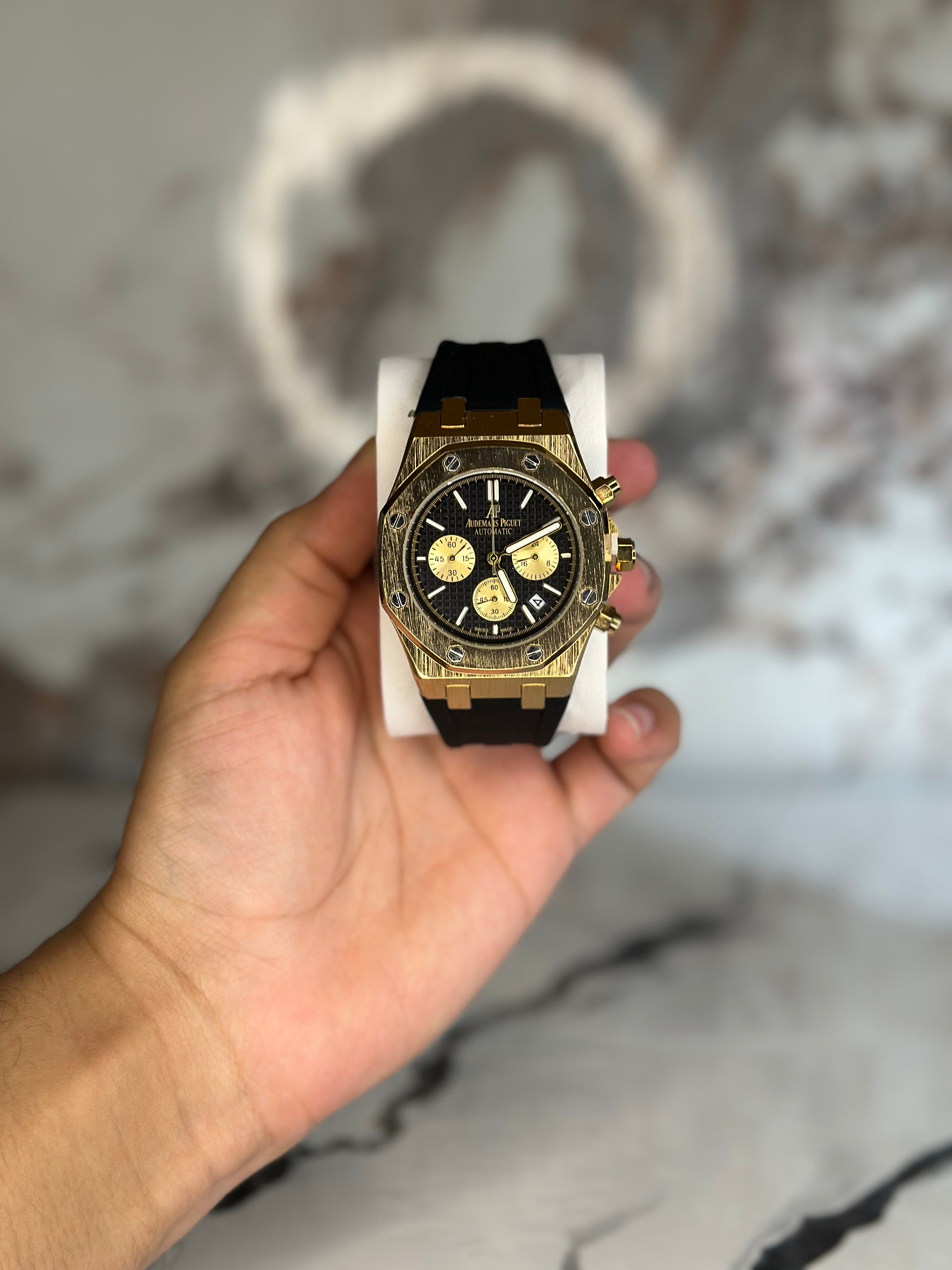 Audemars Piguet AP dorado con negro pulsera de goma cronógrafo
