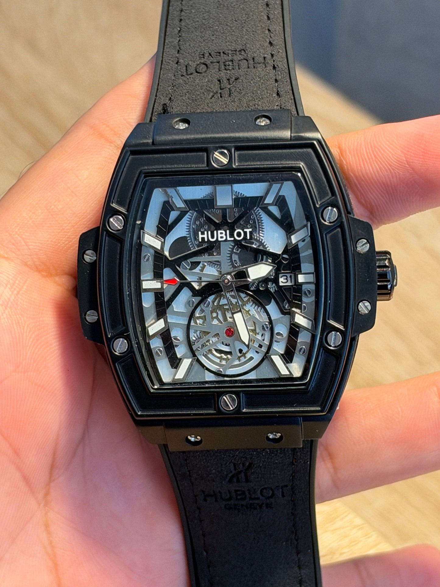 HUBLOT BIG BANG BLACK CARBON