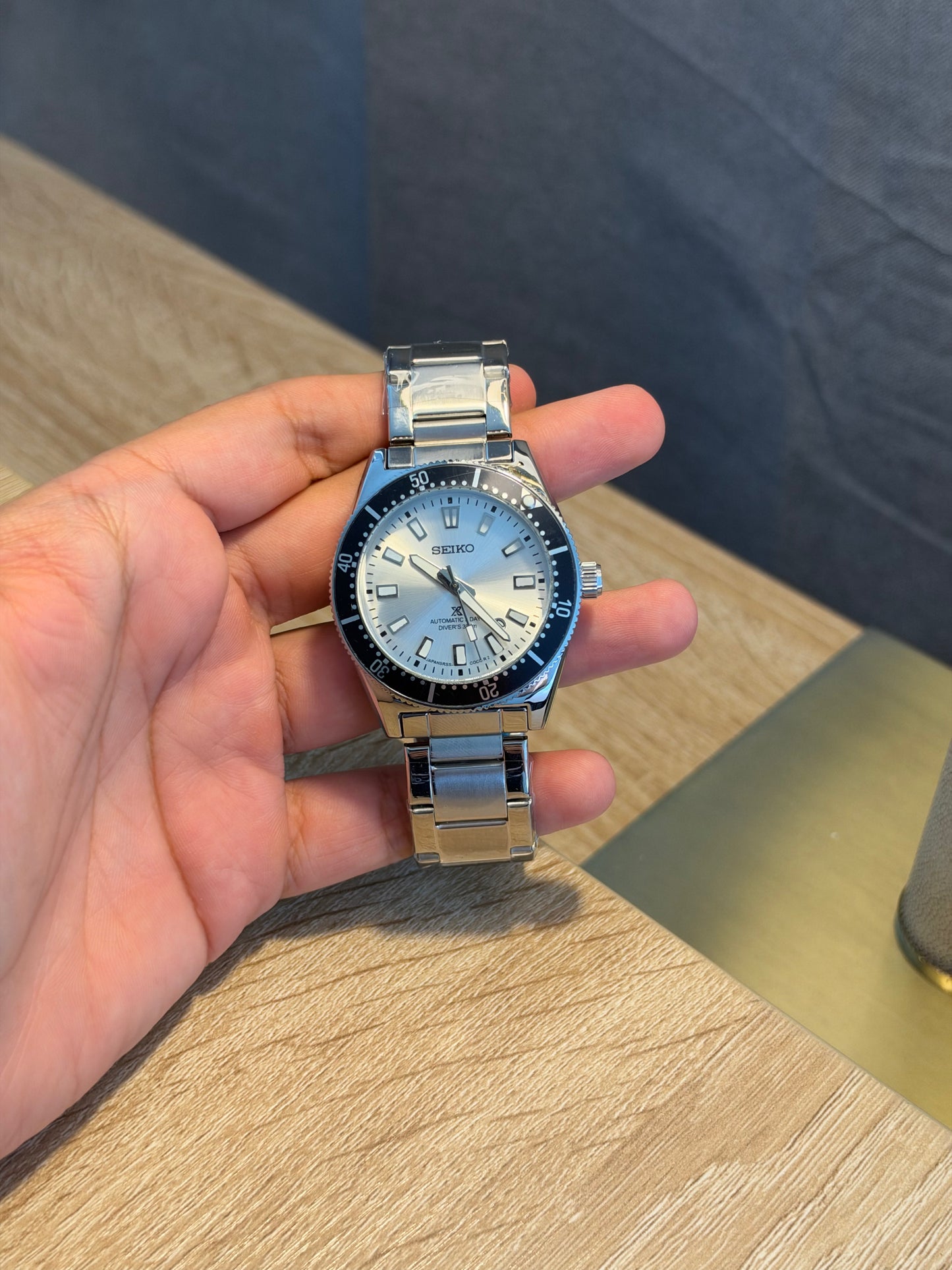 RELOJ SEIKO ESFERA BLANCA