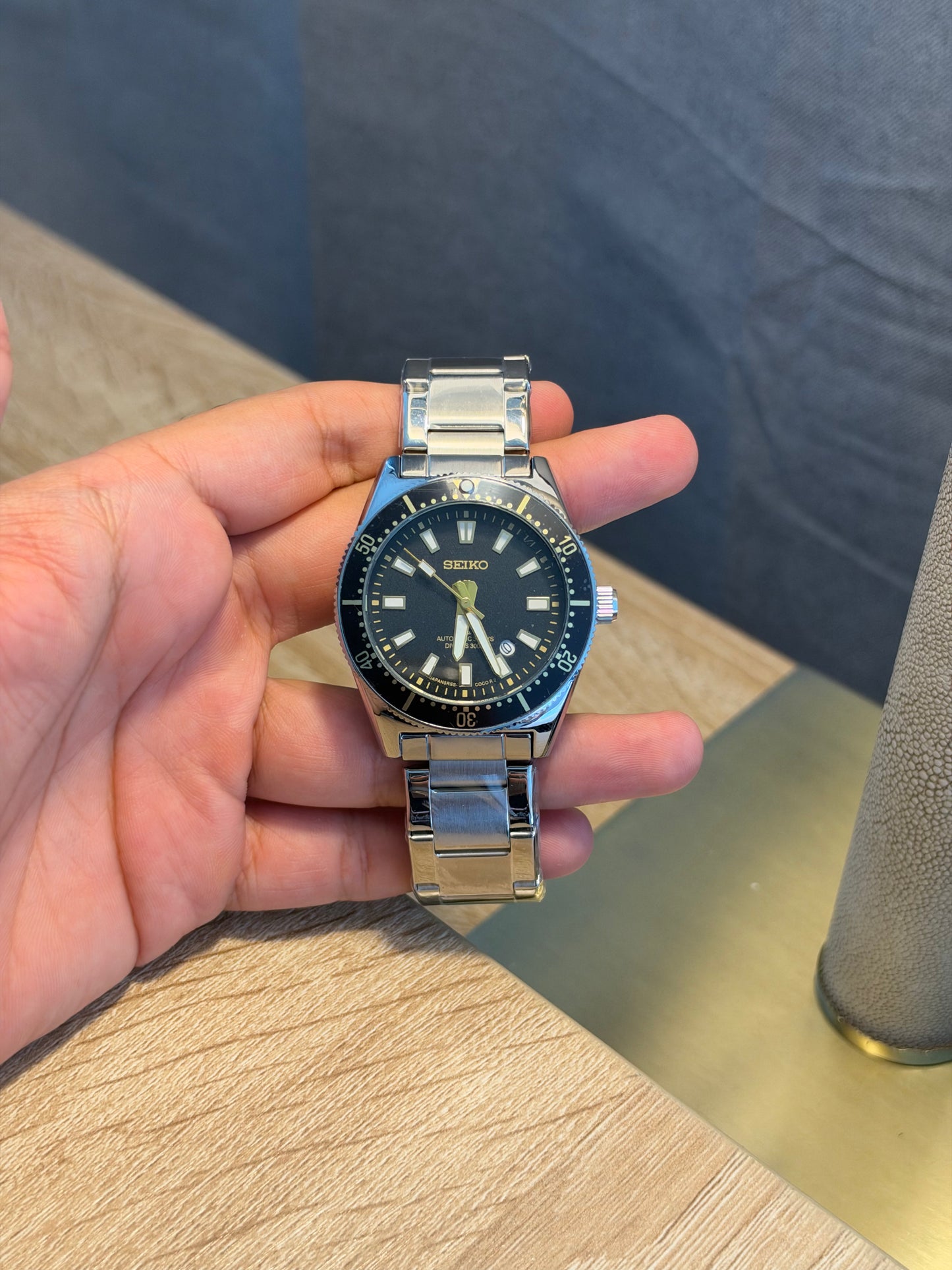 RELOJ SEIKO ESFERA NEGRA