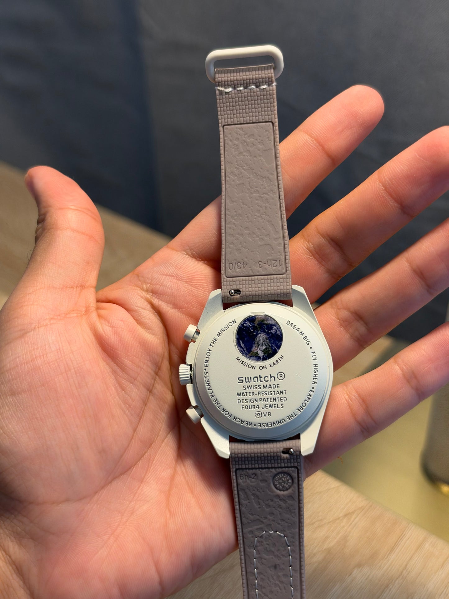 Omega x Swatch MoonSwatch (Mission to Earthphase)