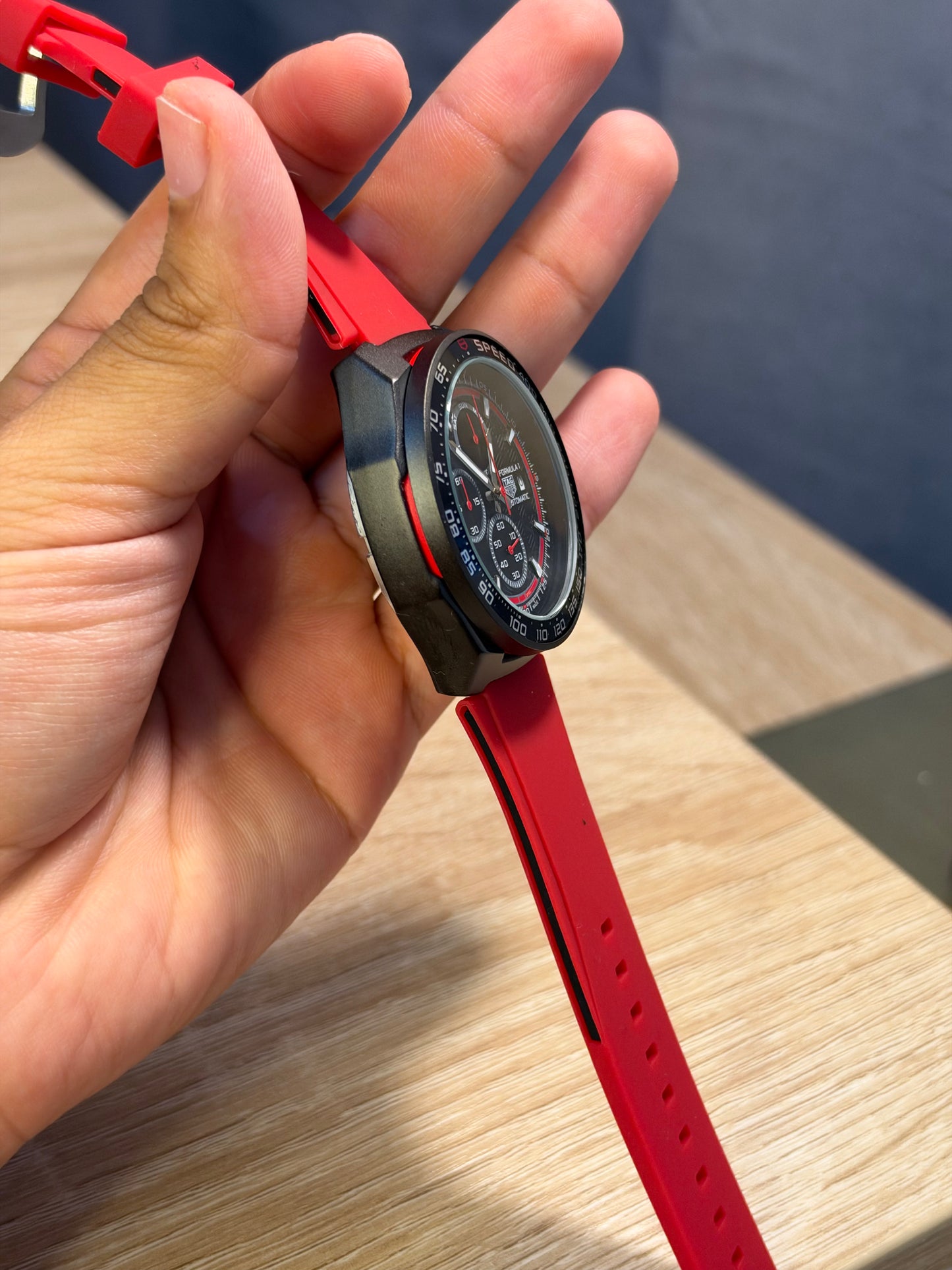 TAG HEUER FORMULA 1 X ORACLE RED BULL RACING ROJO