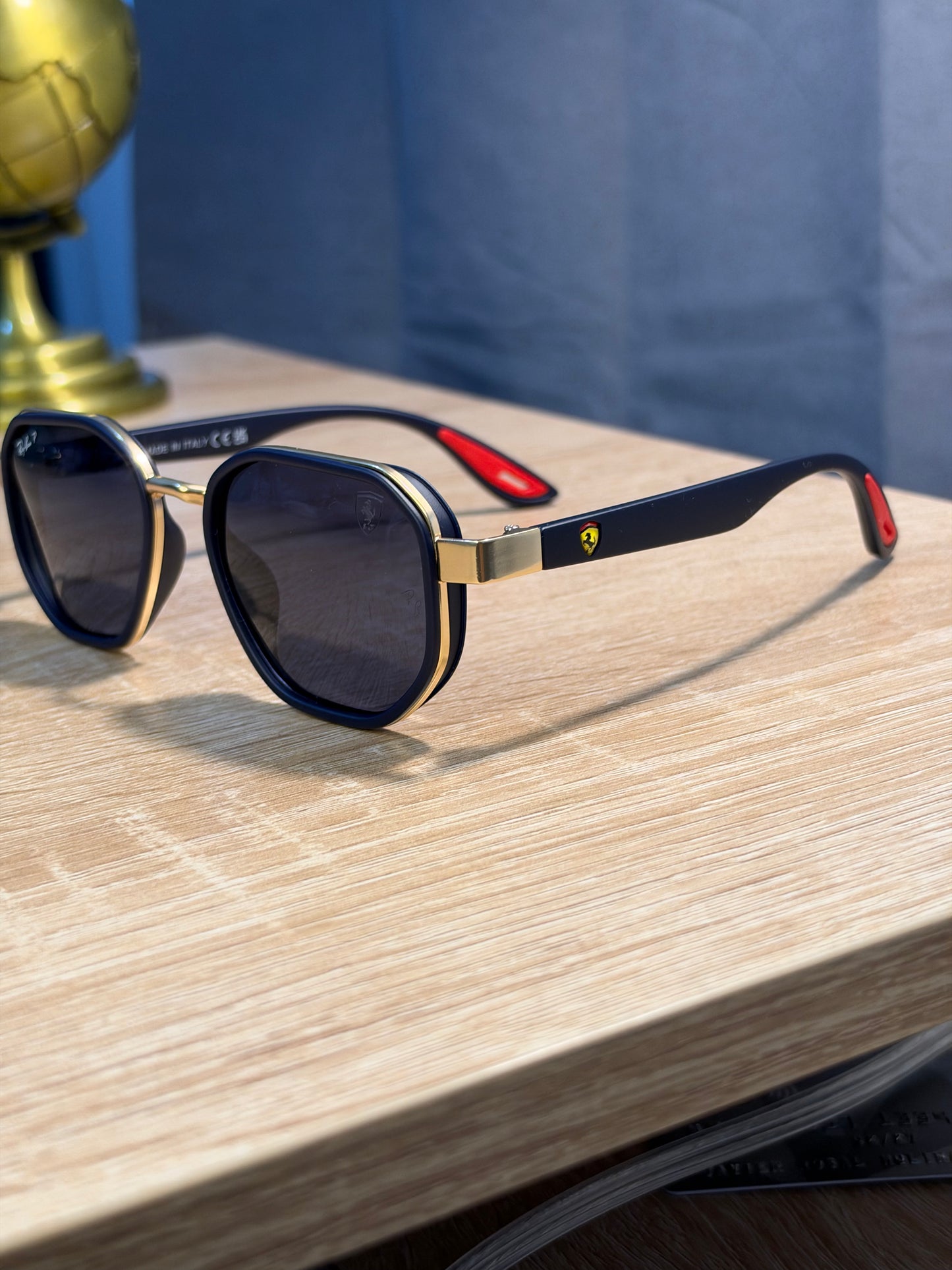 RAY-BAN X FERRARI AZUL CON DORADO