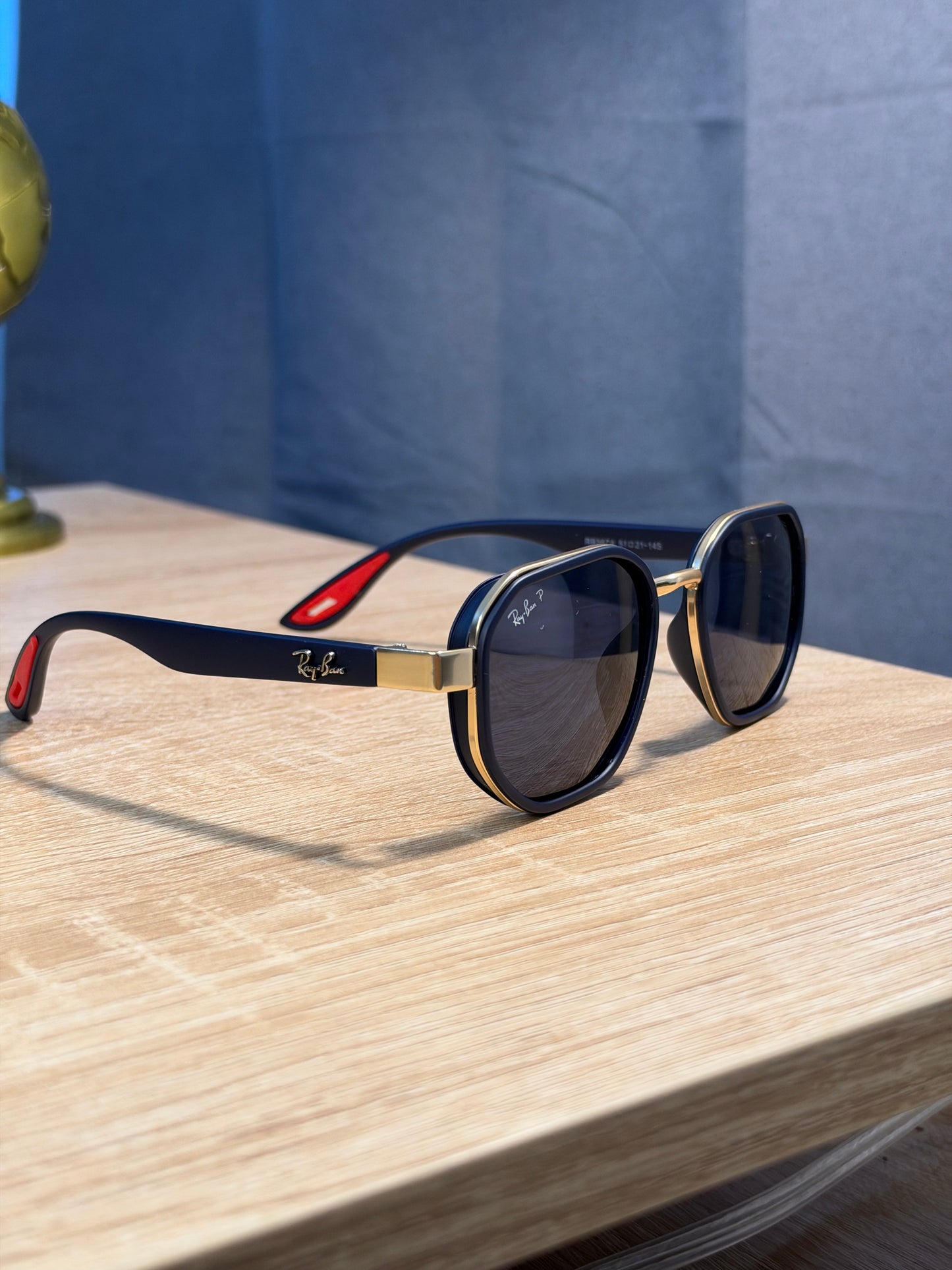 RAY-BAN X FERRARI AZUL CON DORADO