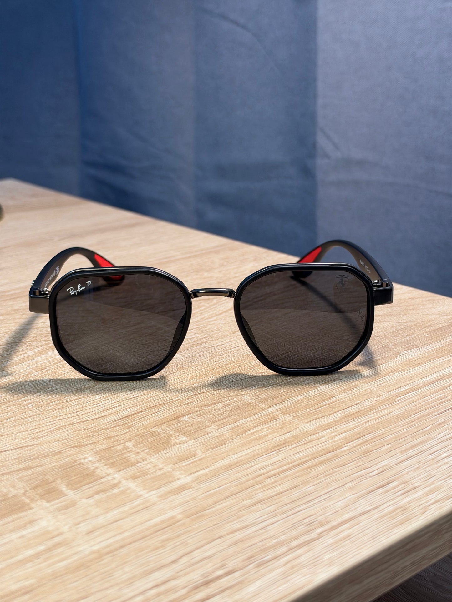 RAY-BAN X FERRARI NEGROS