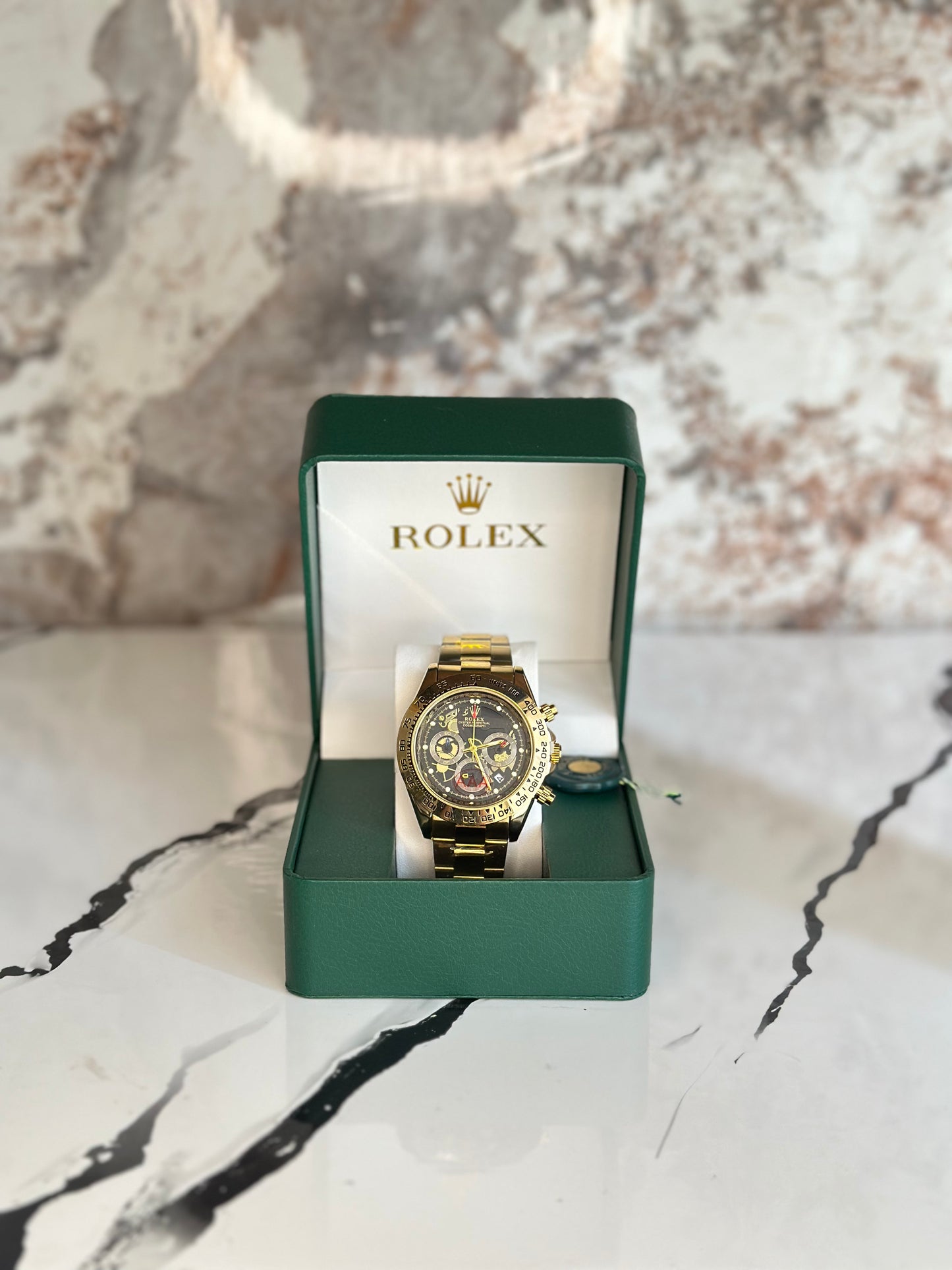 ROLEX DAYTONA DORADO FONDO NEGRO