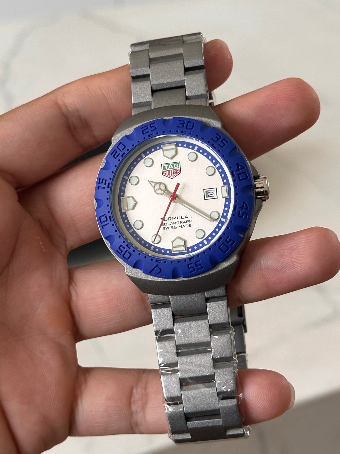 TAG HEUER FORMULA 1 CARATULA BLANCA BISEL AZUL