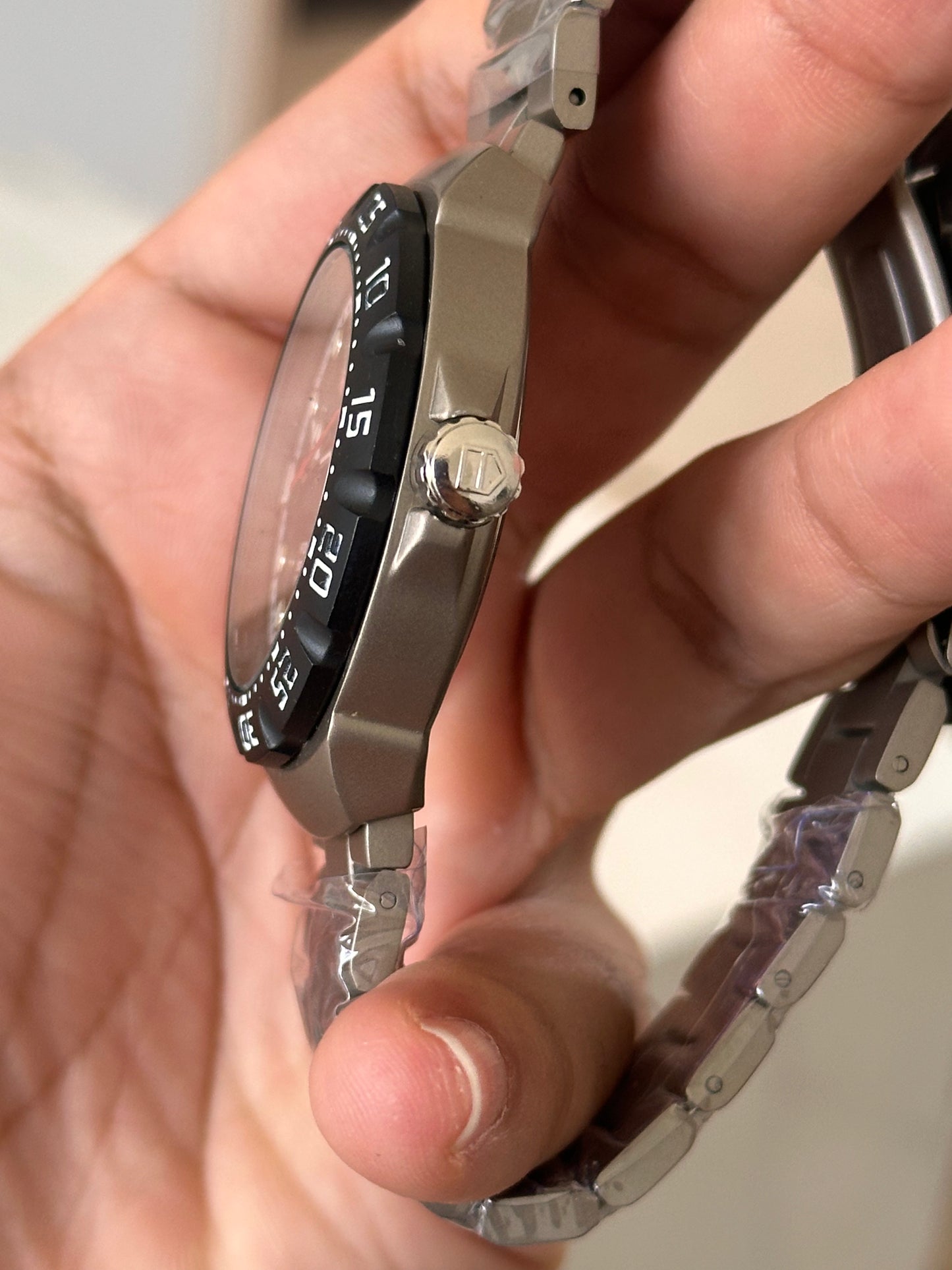 TAG HEUER FORMULA 1 CARATULA NEGRA BISEL NEGRO