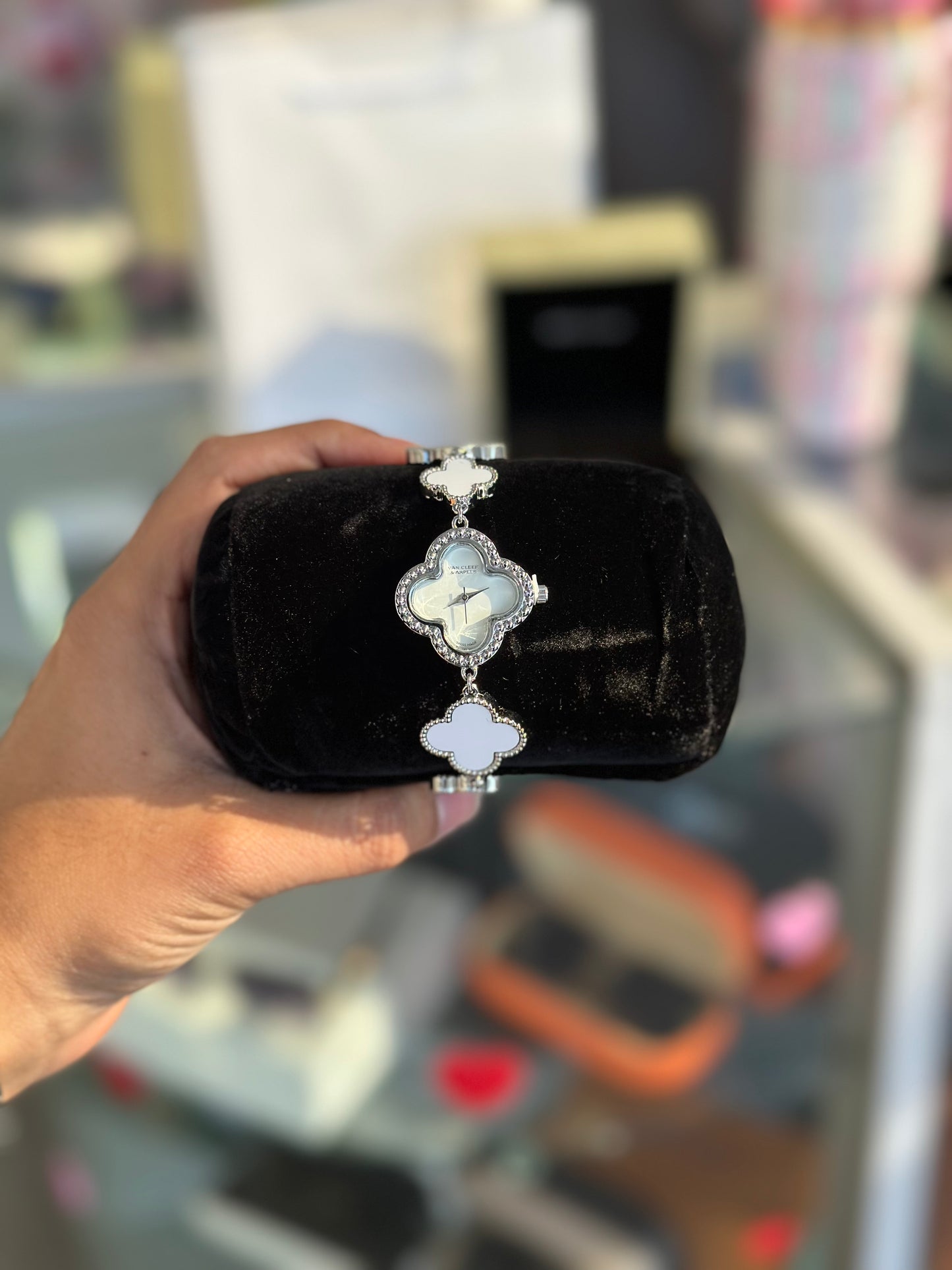 RELOJ VAN CLEEF BLANCO