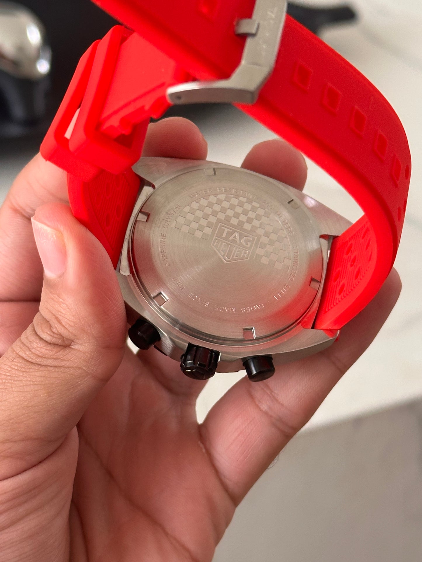 TAG HEUER FORMULA 1 RED DIAL RUBBER 44MM