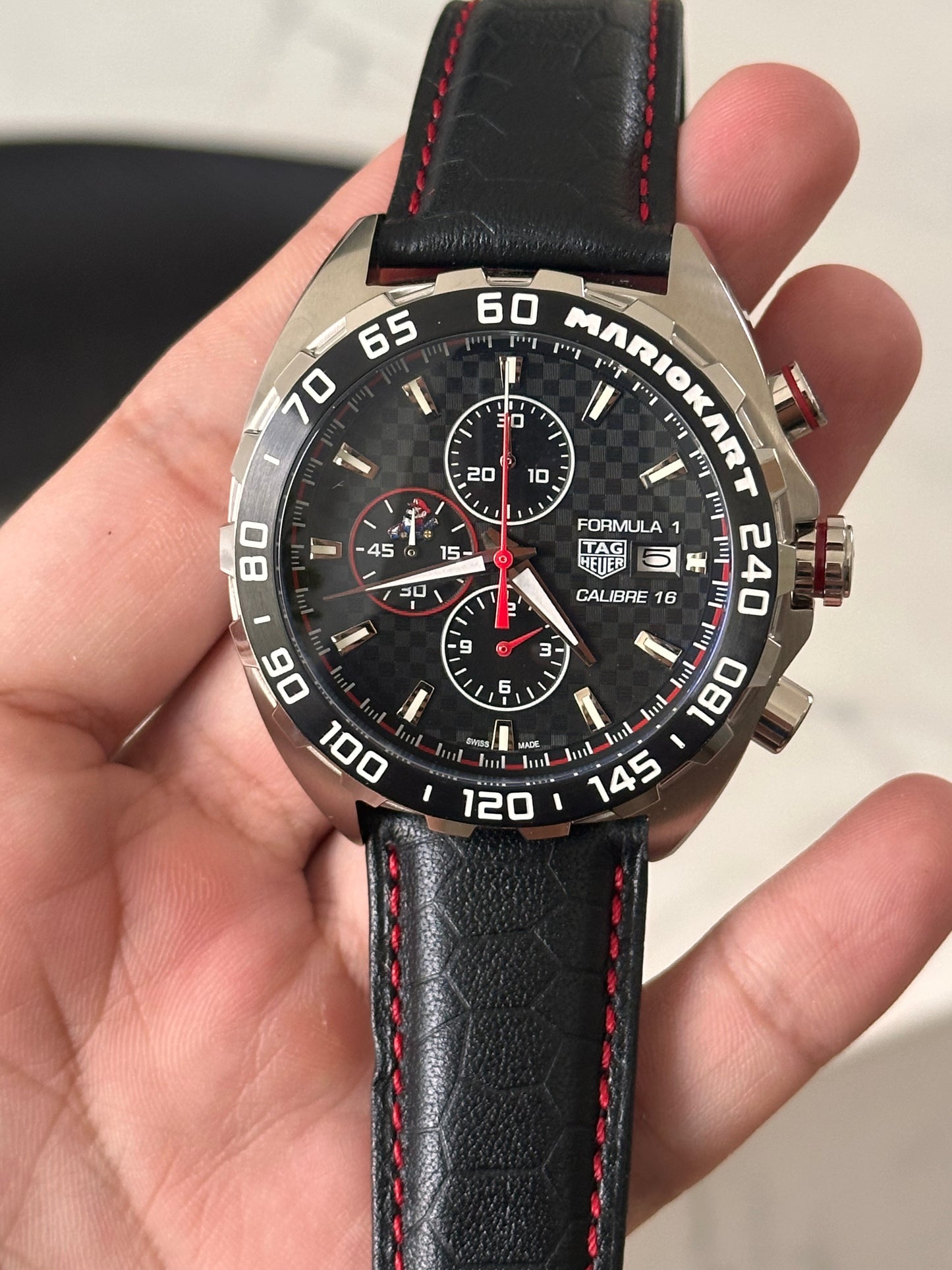 TAG HEUER FORMULA 1 LIMITED EDITION X MARIO KART