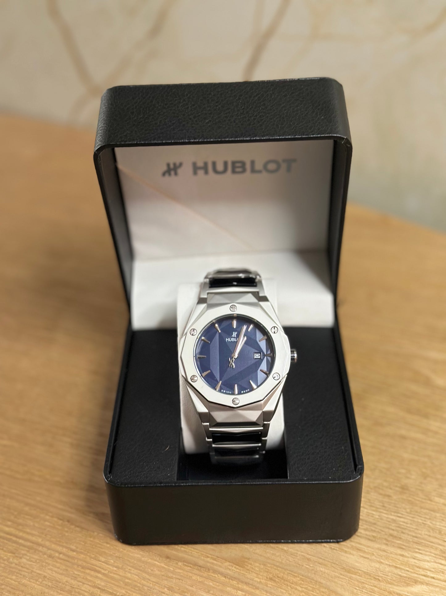 Hublot Classic Fusion PLATEADO FONDO AZUL AUTOMATICO