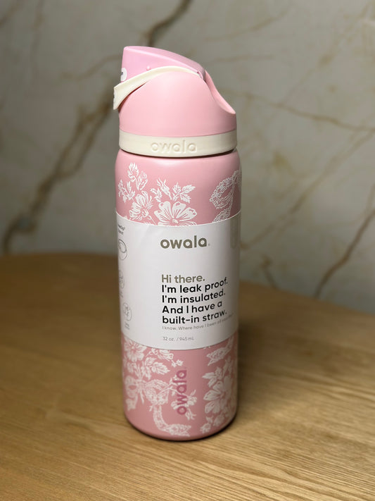 Botella de agua Owala FreeSip 32 oz cinta exclusiva de Urban Outfitters