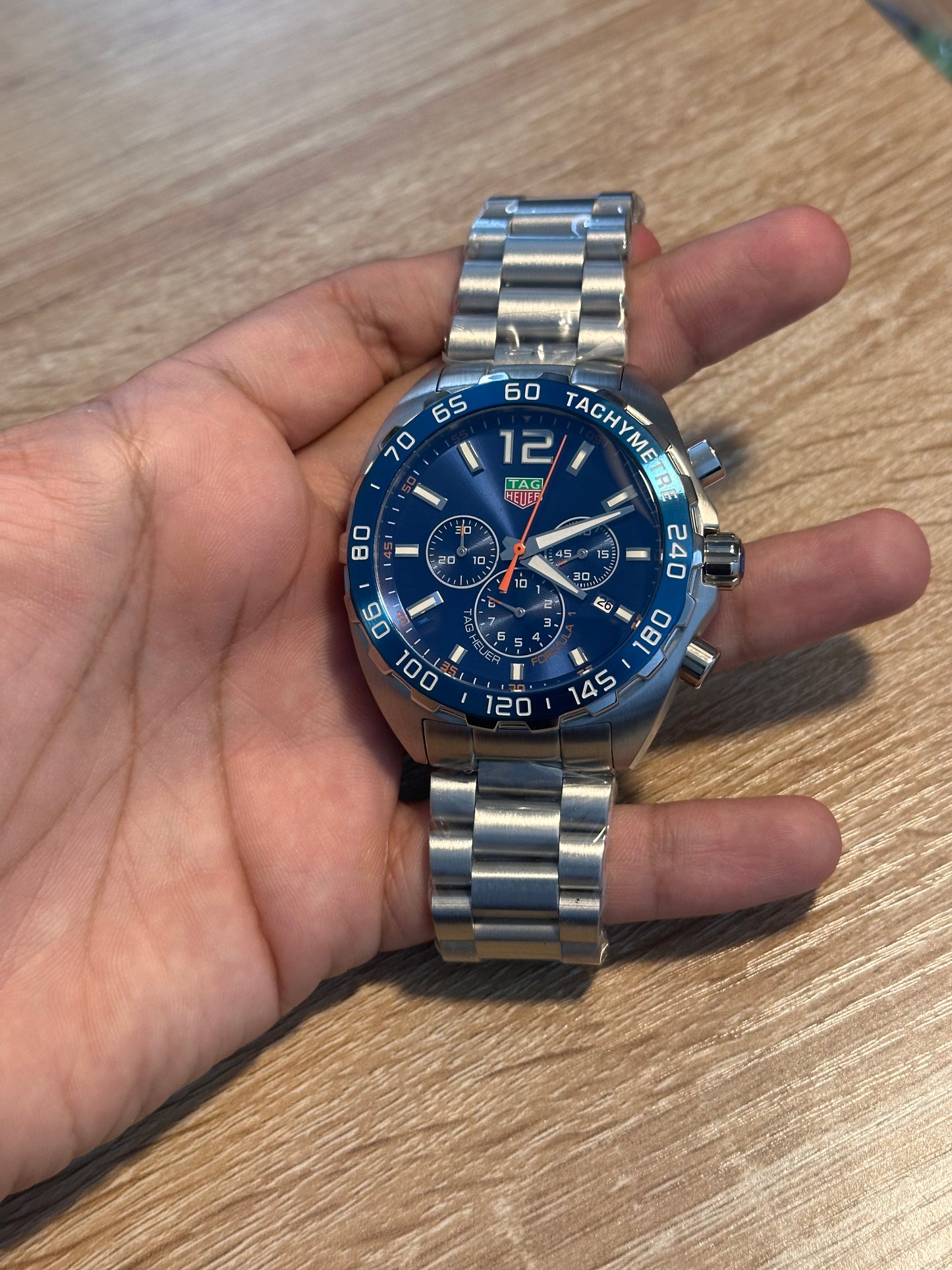 TAG HEUER FORMULA 1 ESFERA Y DIAL AZUL 44MM