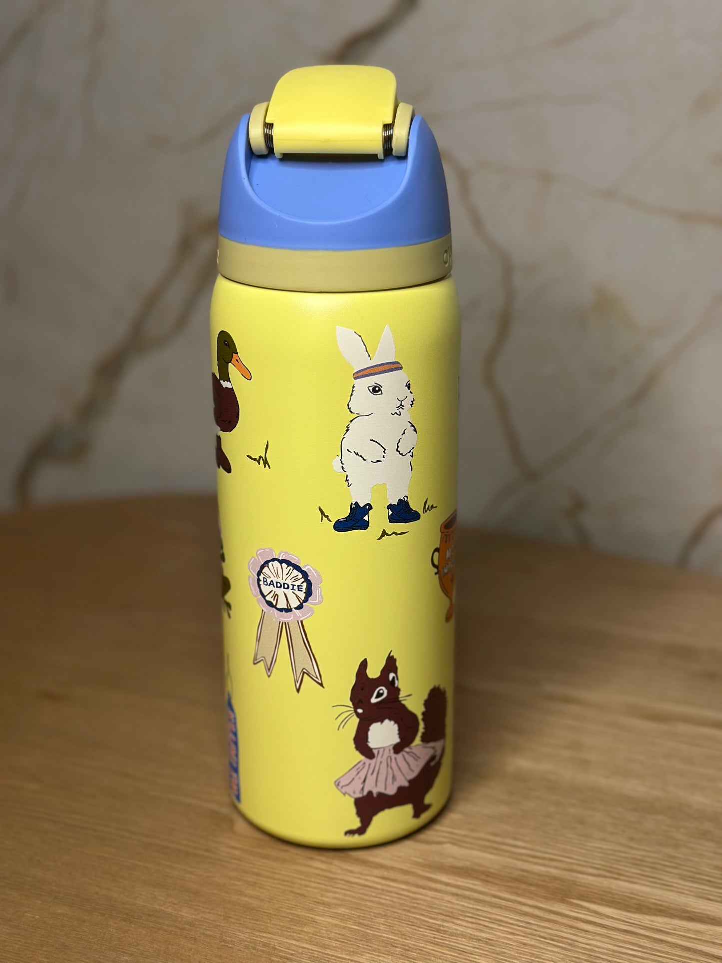 Owala UO exclusiva fiesta animales 32 oz freesip