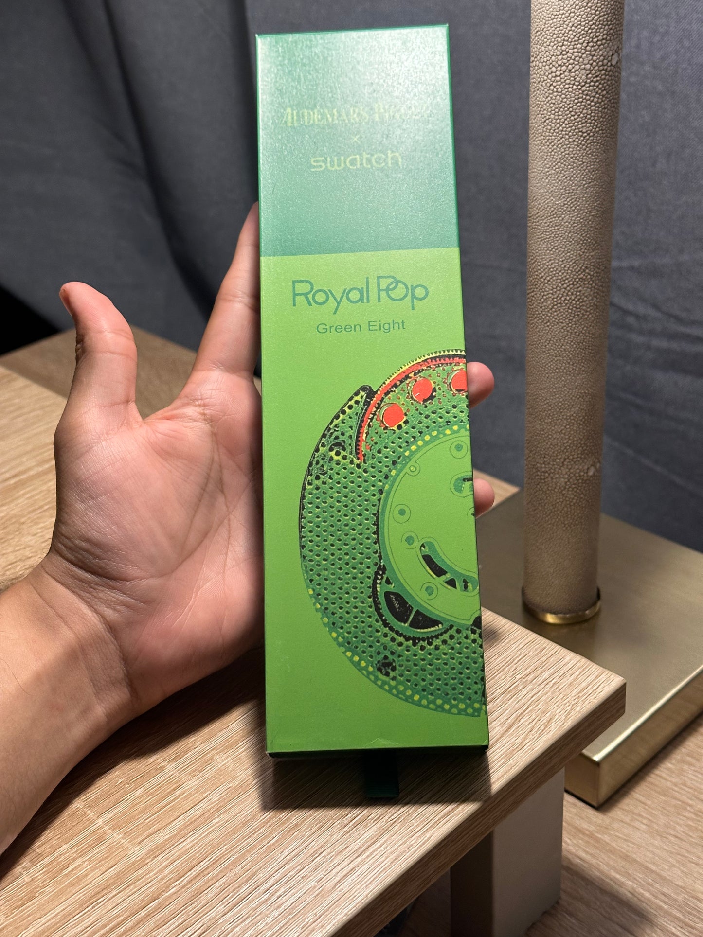 ROYAL POP AP X SWATCH GREEN EIGHT