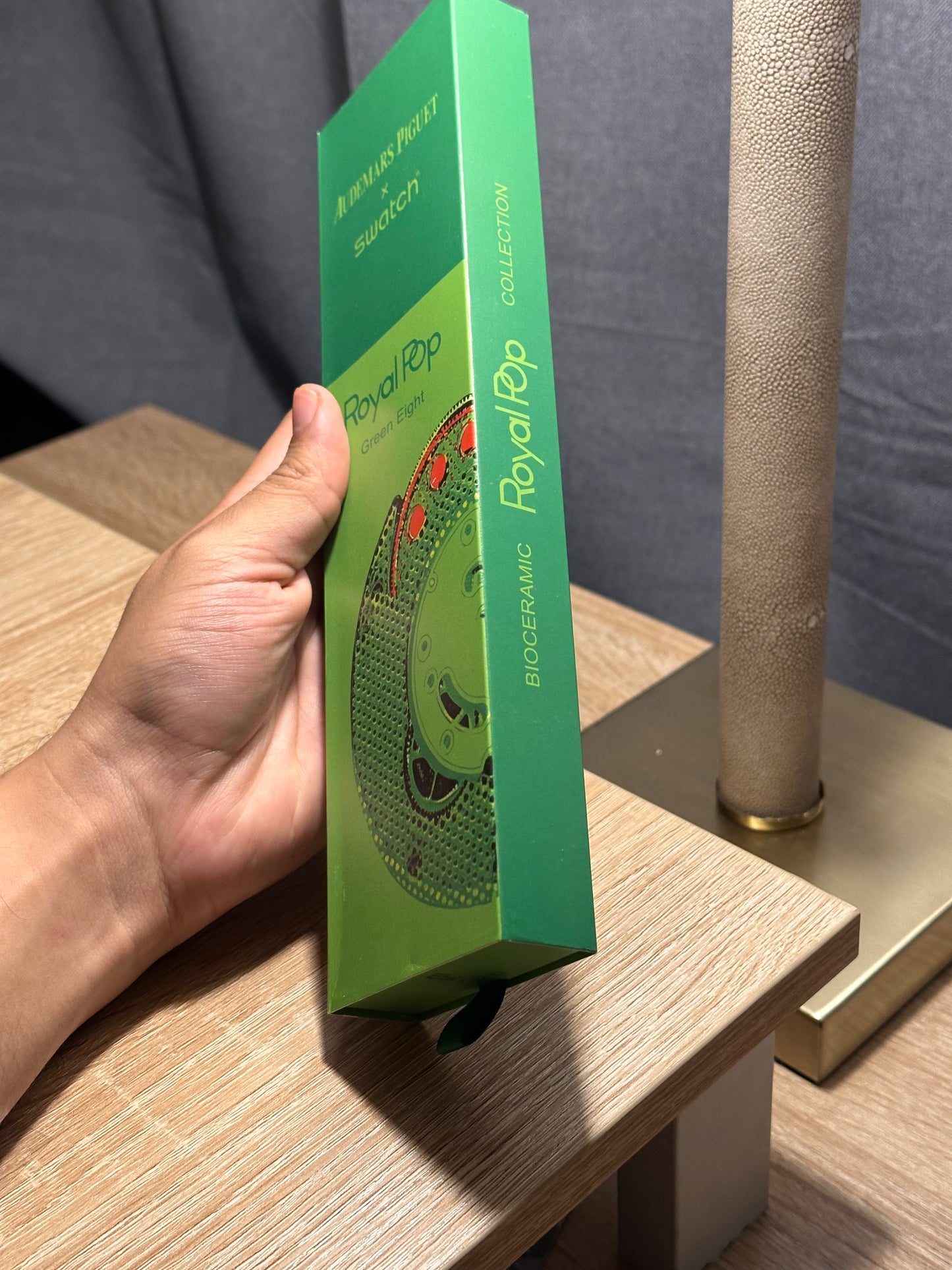 ROYAL POP AP X SWATCH GREEN EIGHT