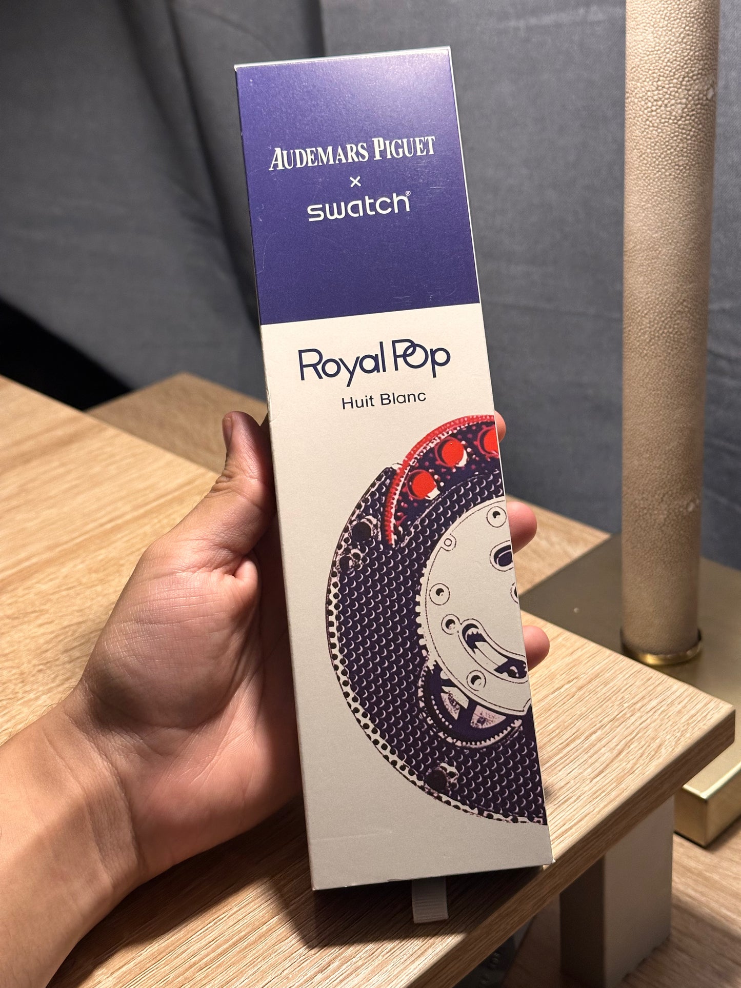 ROYAL POP AP X SWATCH HUIT BLANC