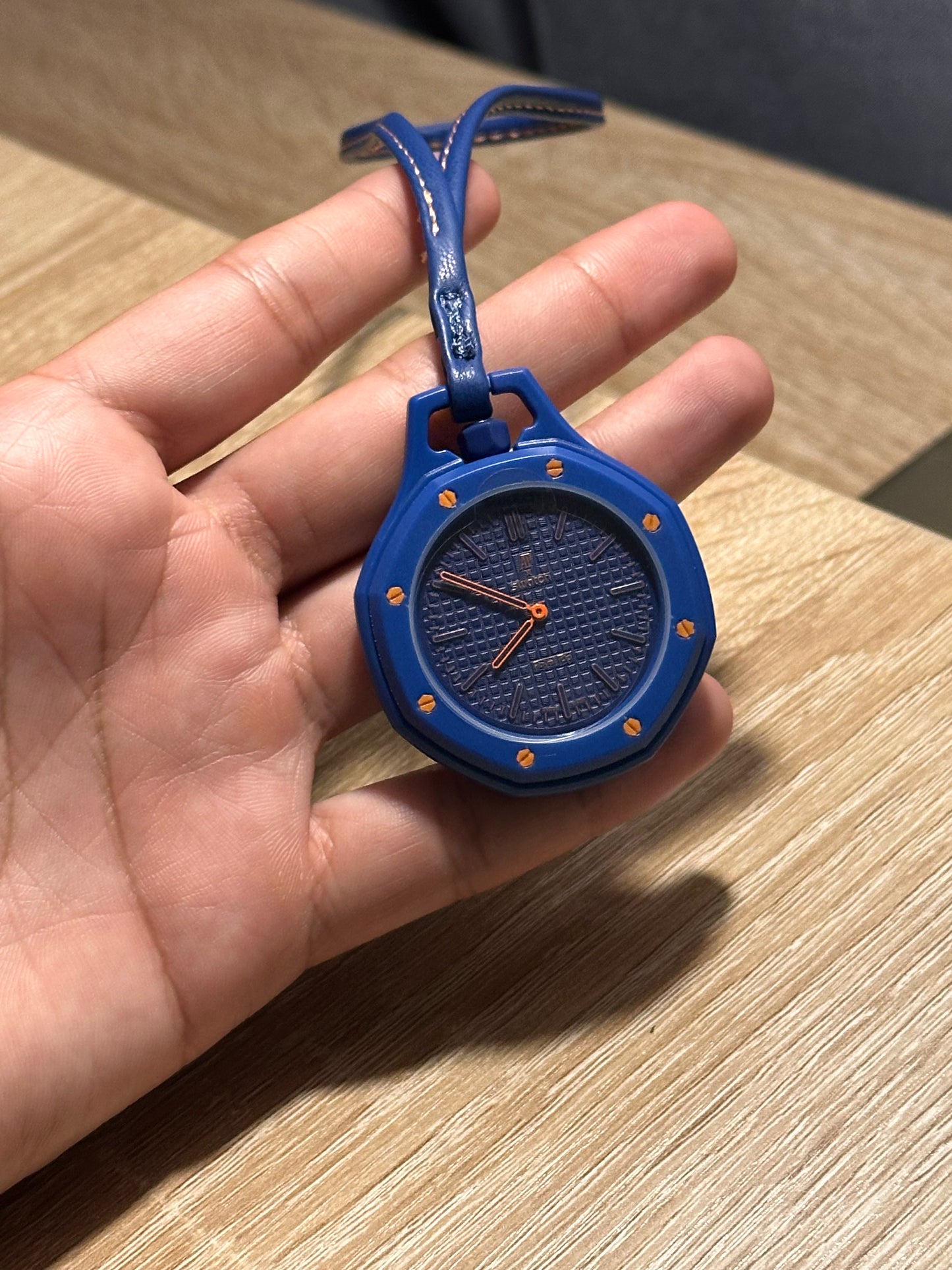 ROYAL POP AP X SWATCH ORENJI HACHI