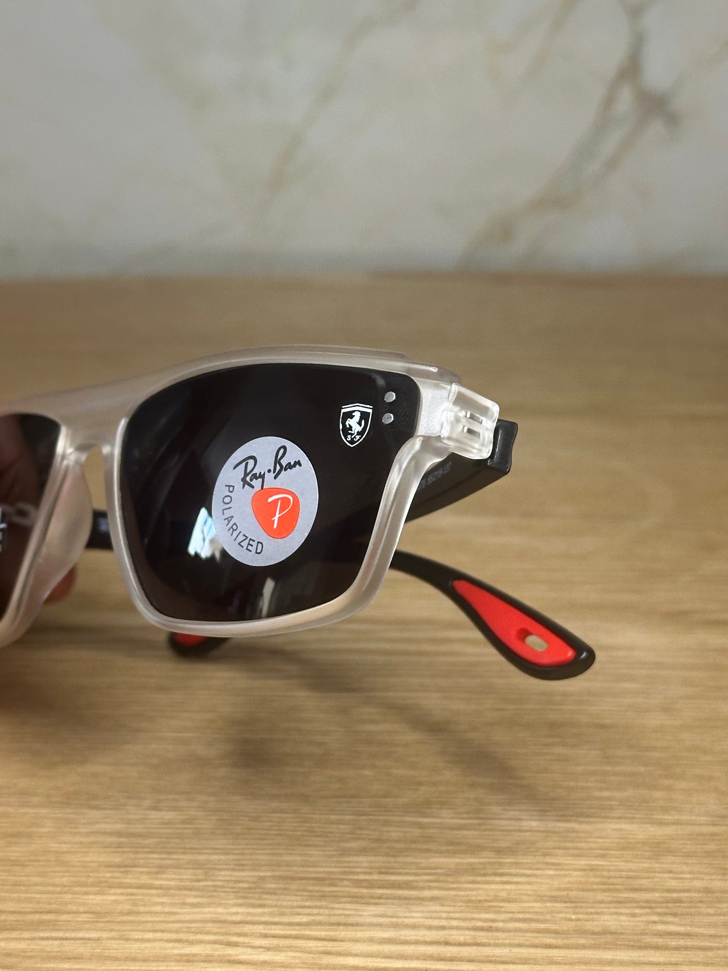 Gafas de sol ray-ban scuderia ferrari trans red polarizadas