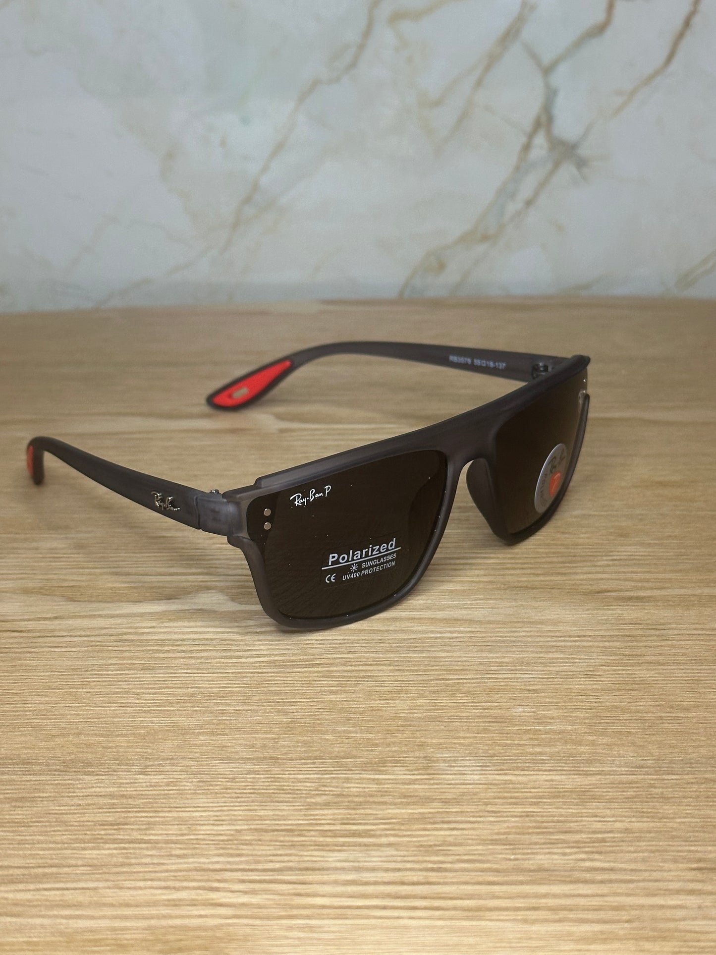 Gafas de sol ray-ban scuderia ferrari black trans polarizadas