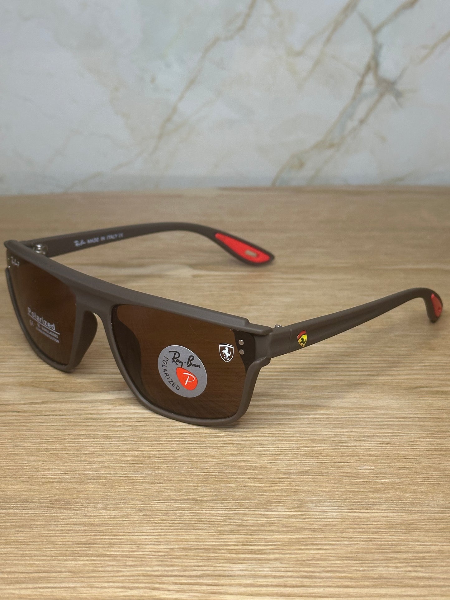 Gafas de sol ray-ban scuderia ferrari corintas polarizadas