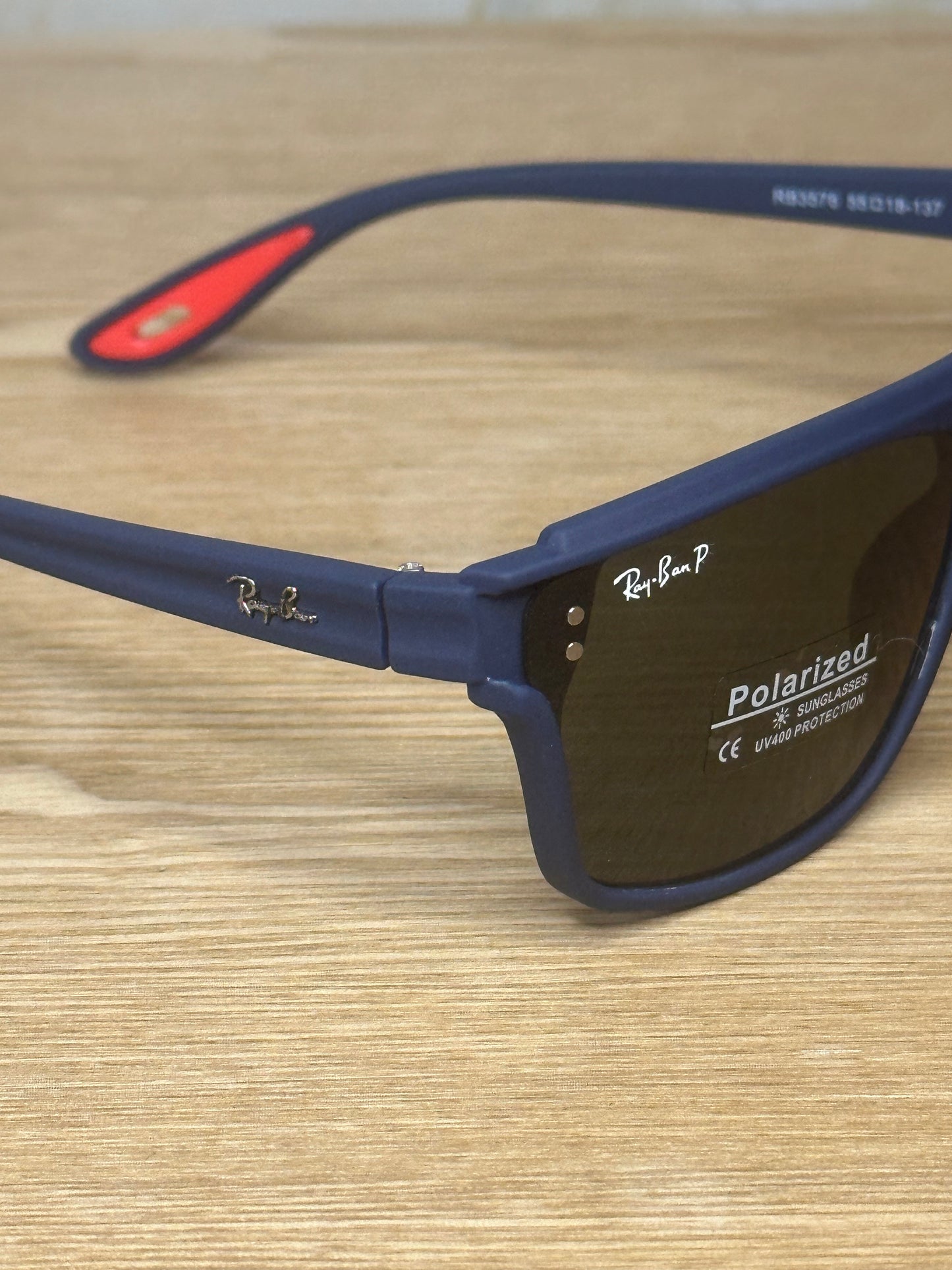 Gafas de sol ray-ban scuderia ferrari azules polarizadas