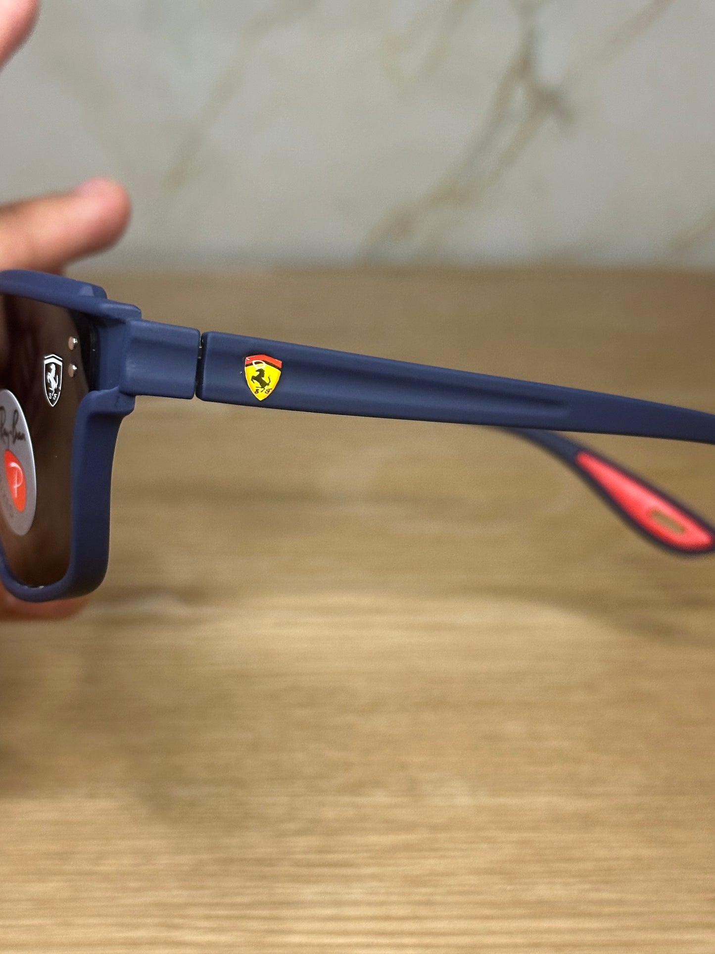Gafas de sol ray-ban scuderia ferrari azules polarizadas