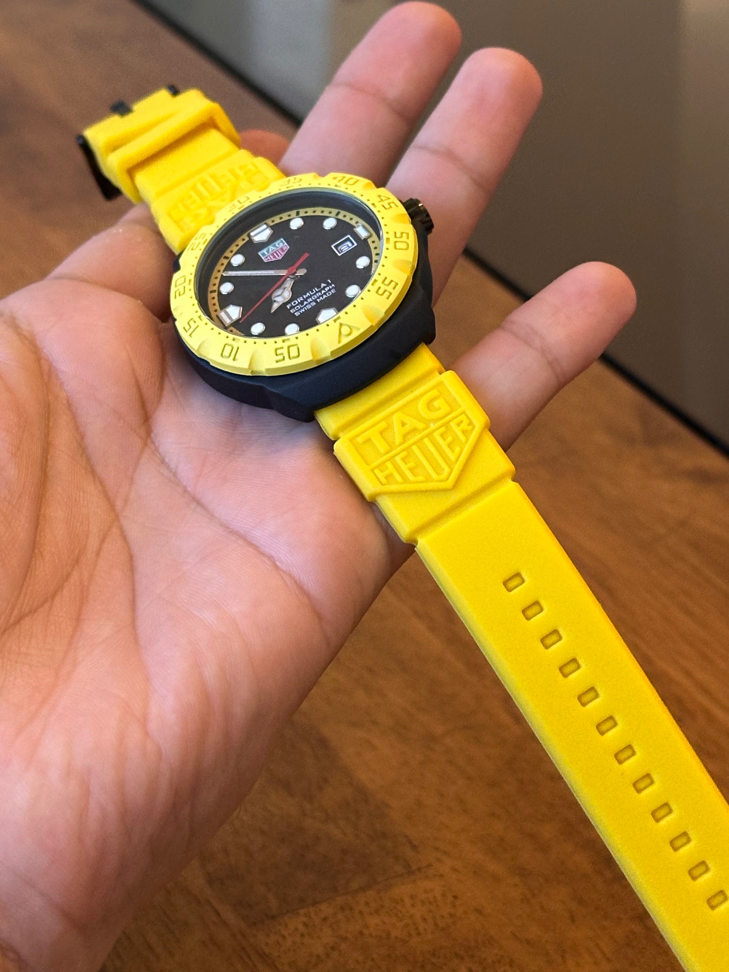 TAG HEUER FORMULA 1 SOLARGRAPH AMARILLO