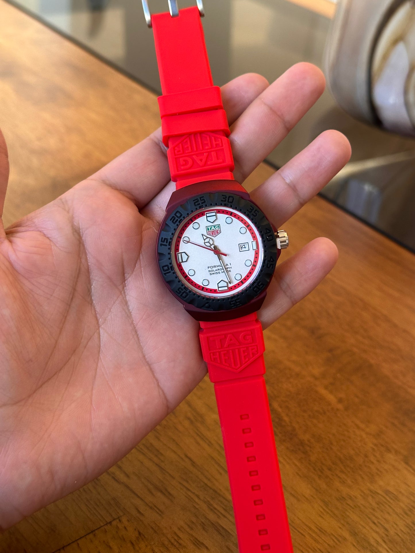 TAG HEUER FORMULA 1 SOLARGRAPH ROJO