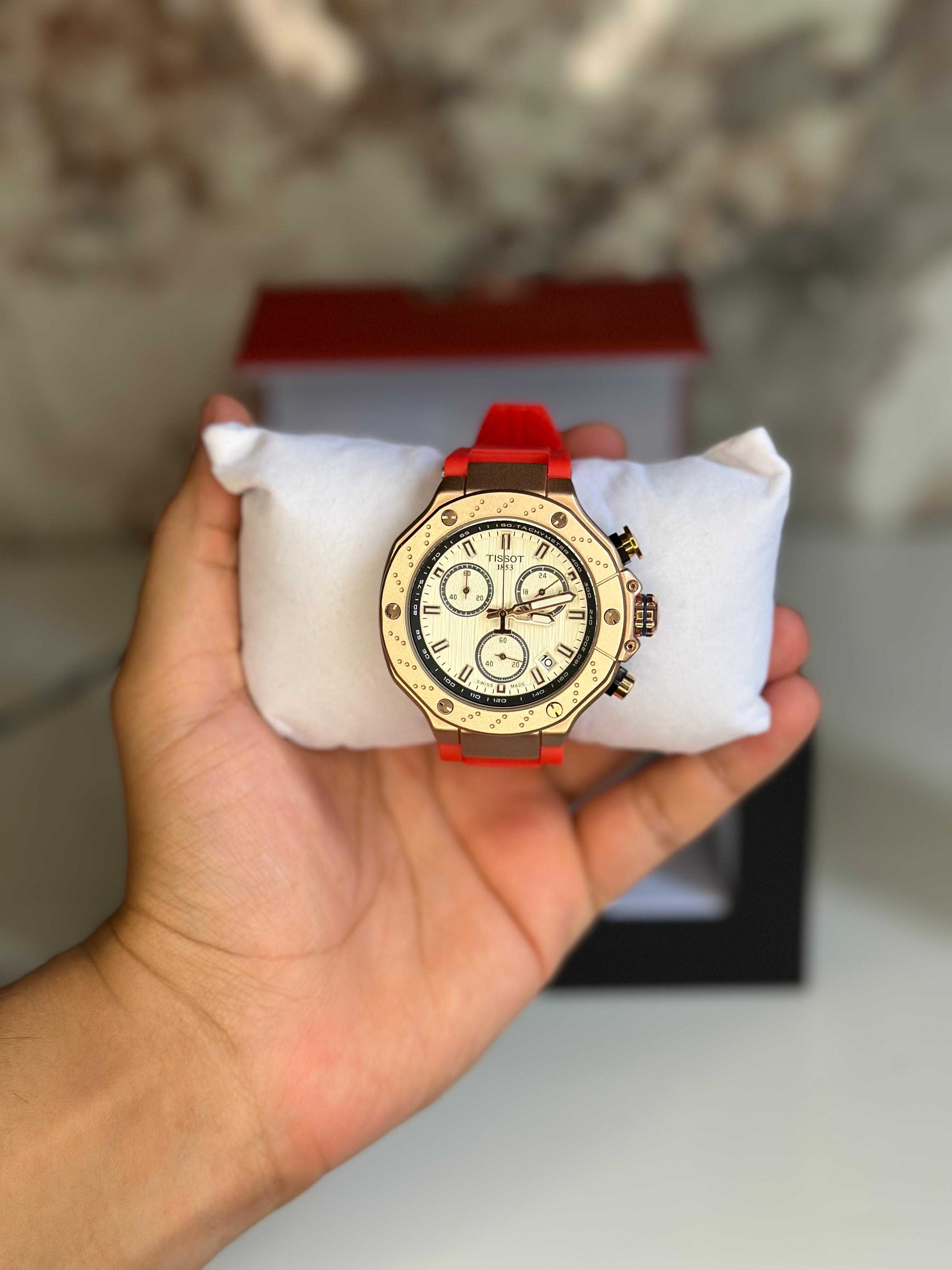 Reloj Tissot edición especial MOTO GP fondo blanco pulsera roja bisel dorado