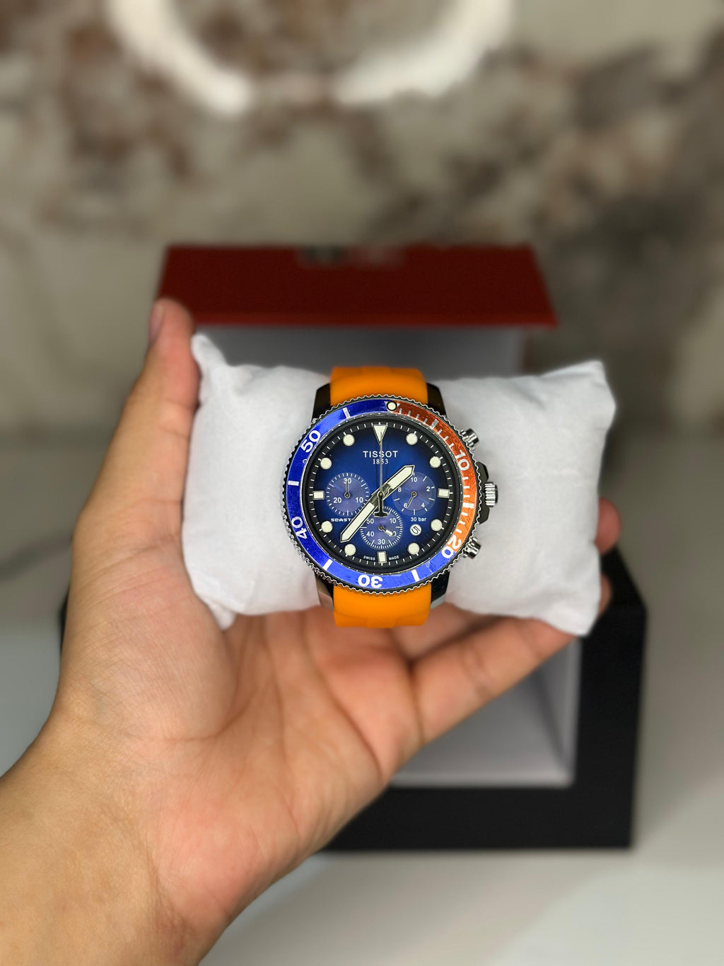 Reloj Tissot seastar 40mm correa de goma naranja
