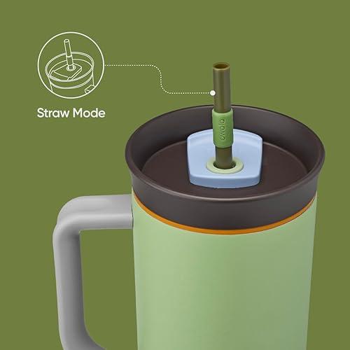 Vaso de viaje Owala de acero inoxidable con aislamiento de triple capa, tapa antiderrames, pajita y asa, sin BPA, 1133 ml, verde (Brave Adventures)