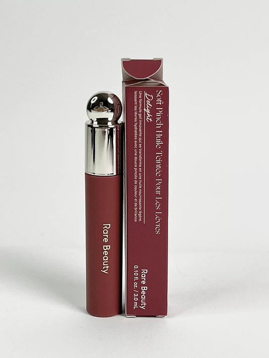Aceite labial con color Soft Pinch Delight Rare Beauty