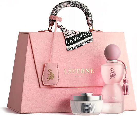 Set de regalo de perfume Laverne, Sense Eau de Parfum, polvos corporales, bolsa de mano, color rosa. Georgina Rodríguez