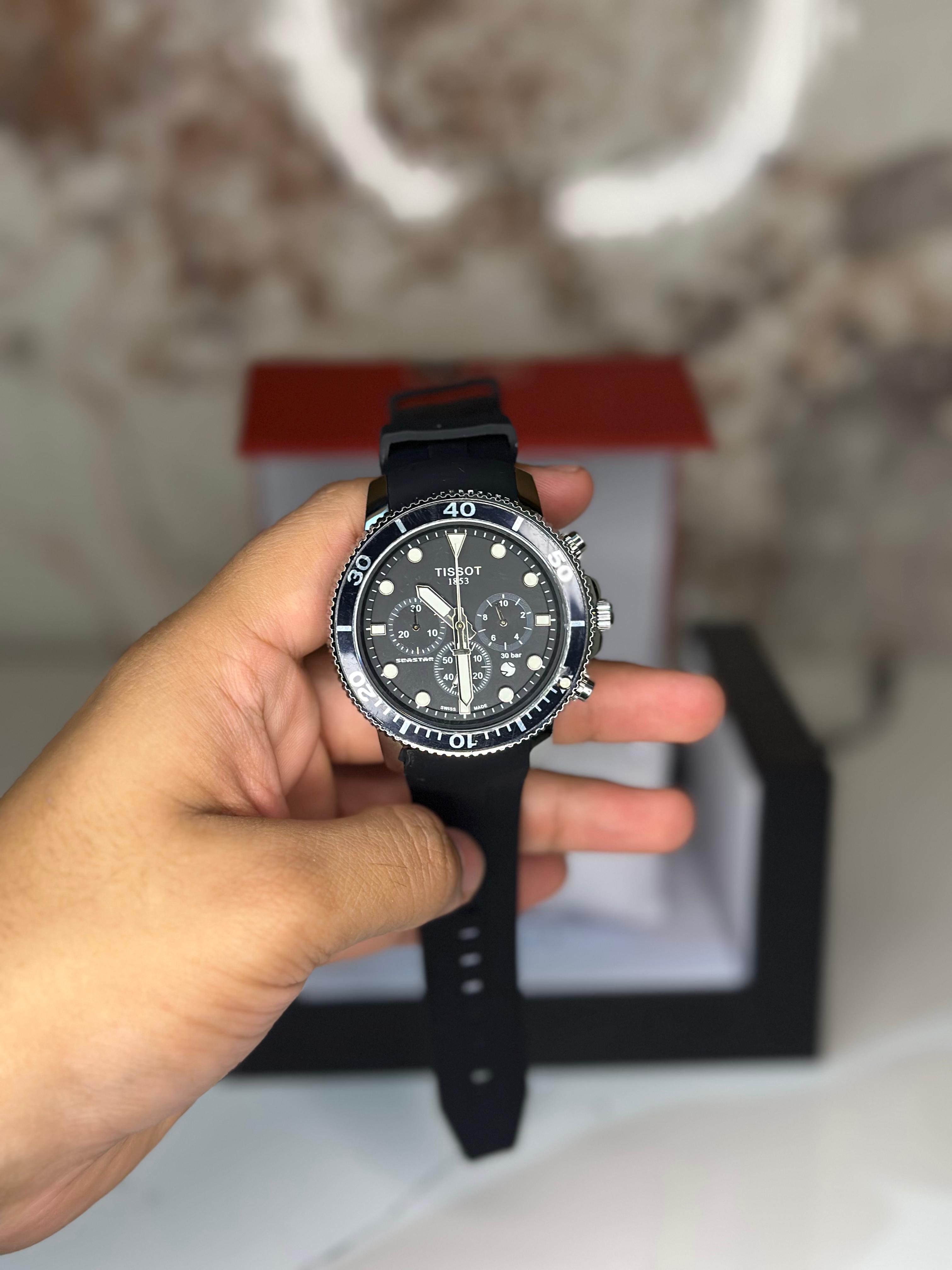 Reloj Tissot seastar oscuro correa de goma